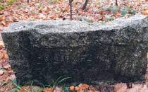 cmentarzysko kurhanowe   kamień  info
