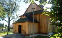 drewniany kościół w Zrębicach