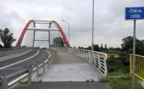 Most nad rzeką Odra.