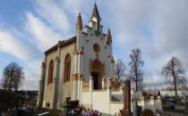 kaplica cmentarna w Szreniawie