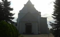 Kościół pw. Wniebowzięcia NMP  widziany od przodu
