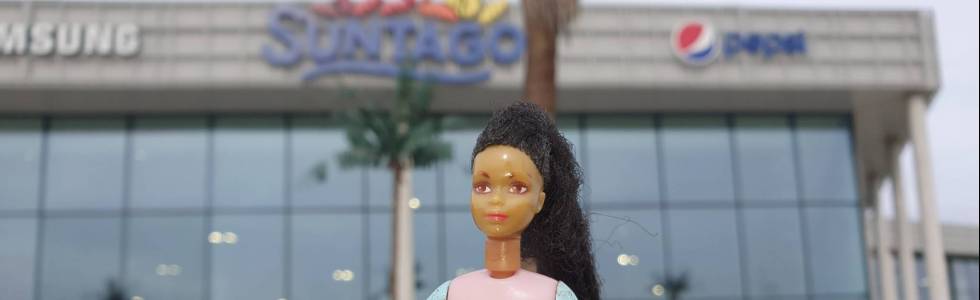 Barbie odwiedza Suntago