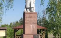 Pomnik A. Mickiewicza w Rzeczycy Okrągłej