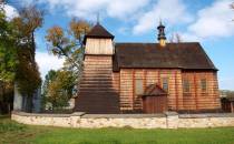 Drewniany kościółek w Gogołowie