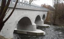 Betonowy zmodernizowany most drogowy (Korzybie - Łętowo)