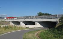 Przejazd dla ścieżki rowerowej pod A1 a  w Czechach D1.