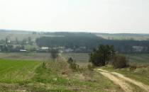Widok ze wzgórza na Łosiniec