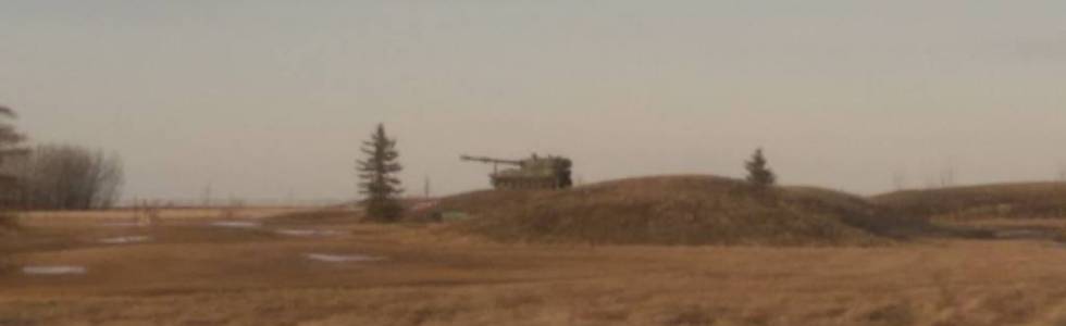 Do Canadian Forces Base Edmonton