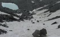 Zejście polem śniegowym z Col de la Chaux