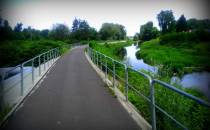 ścieżka rowerowa wzdłuż rzeki Białej