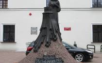 Pomnik Anny Wazówny w Brodnicy