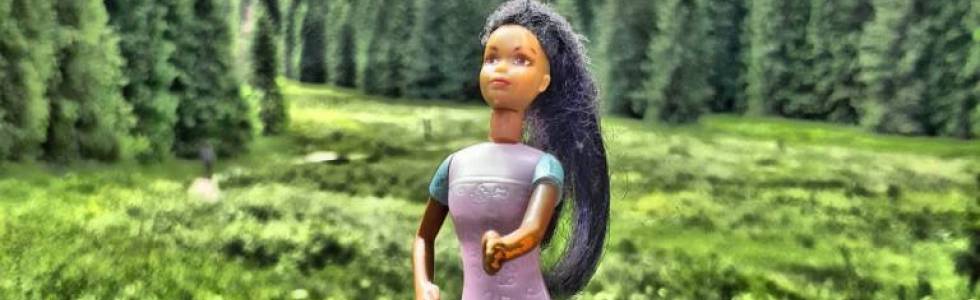 Barbie w Dziurze pod Smoczą Jamą