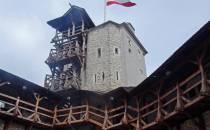 Korzkiew - zamek.