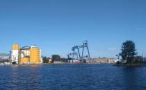 Polski Hak, Suwnice Maritim Shipyard i Elewatory Baltic Malt