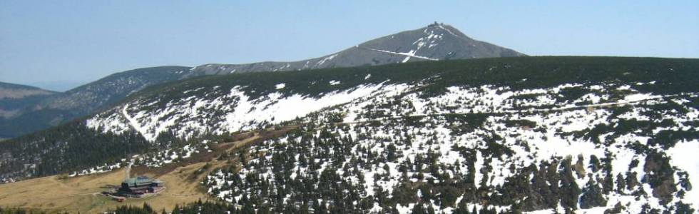 Śnieżka przez Biały Jar z noclegiem na przełęczy Karkonoskiej
