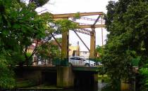 Most zwodzony