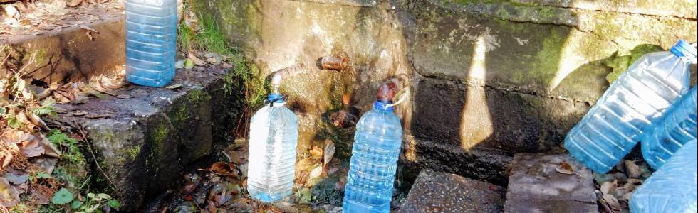 Gotartowice - źródła wody pitnej.