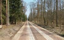 Wyremontowany odcinek drogi przez Mały Borek