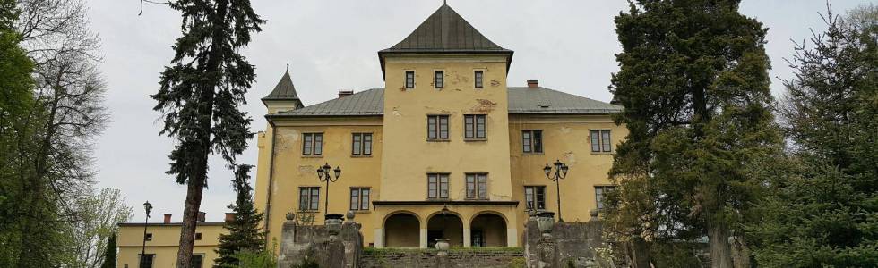 Gotycko-renesansowy zamek w Grodźcu.