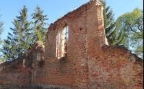 Ruiny kościoła gotyckiego we Włocławach