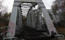 Nieczynny most kolejowy