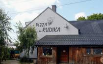 Pizza Rudika.