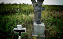 cmentarz - pamiątkowe krzyże
