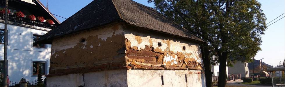śladami starej zabudowy drewnianej ziemi Raciborskiej