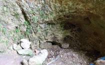 Jaskinia pod Biśnikiem