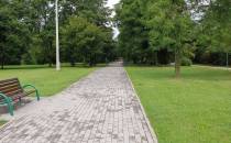 przez park miejski21