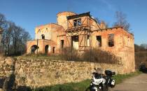 Ruiny zamku i pałacu w Starej Kraśnicy