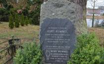 Obelisk Kurt Hummel