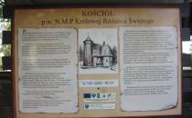 Tablica informacyjna kościoła w Boronowie