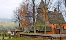 Drewniany kościół w Dębnie