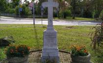 Pomnik w Piasku