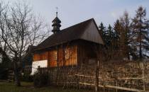 Puszcza Mariańska - kaplica drewniana