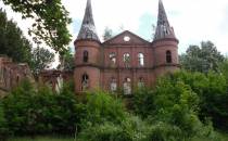 Pałac w Juchowie powstał w 1874 roku,w stylu eklektycznym