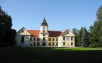 Zamek Dzikowski - Dawny Pałac Tarnowskich