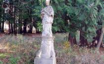 Trzebieszowice figura  na  cmentarzu  cholerycznym