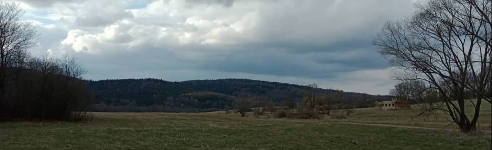 Kamień nad Jaśliskami z Lipowca