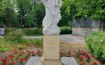 Pomnik Św. Stanisława Kostki