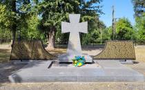 Pawłokomie - pomnik pamięci zamordowanych Ukraińców.