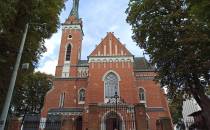 Kościół pw. św. Wojciecha. Sanktuarium Matki Bożej Kębelskiej w Wąwolnicy